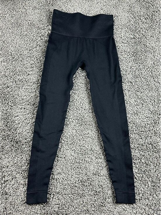 SET ACTIVE Pants - SET Active SculptFlex Leggings Black High Rise Ribbed Seamless Yoga Pants XS/S